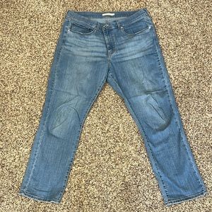 Petite Levi women’s jeans